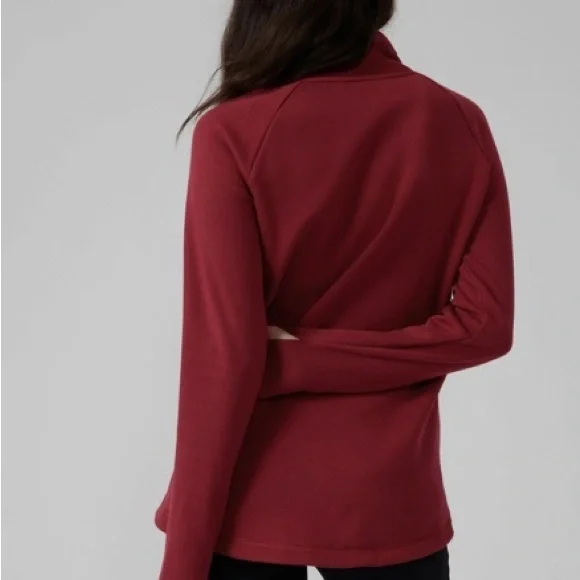 🌟🌟ATHLETA WOMANS RED COZY KARMA ASYM LARGE PULLOVER 🌟🌟 - Picture 2 of 6